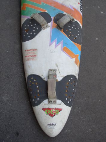 Windsurf MISTRAL - Tavola + pagaia doppia 200€ - Foto 8