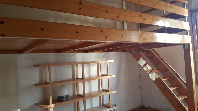 Soppalco in legno massello come nuovo vendesi - Foto 2