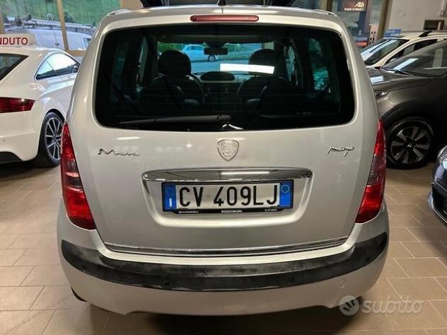 LANCIA Musa 1.9 Multijet Platino - Foto 5