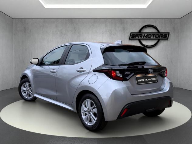 Toyota Yaris Hybrid Active MY22 116cv - PROMO - Foto 6