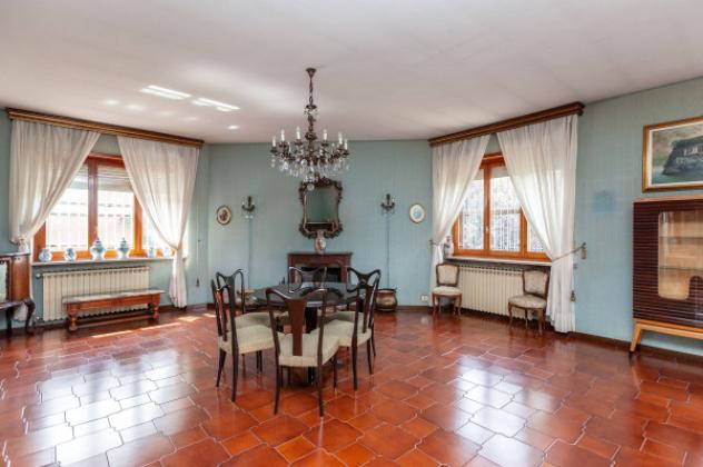 Villa di 400 m² con più di 5 locali e box auto doppio in vendita a Castiglione Torinese - Foto 8