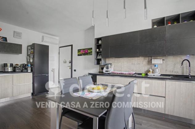 Appartamento di 110 m² con 4 locali e box auto doppio in vendita a Varese - Foto 6