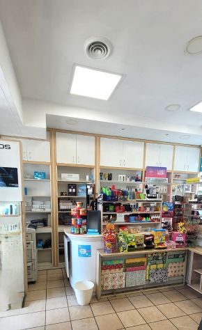 tabaccheria lotto servizi zona casetta mattei cedo in vendita - Foto 3