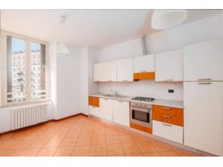 Appartamento di 71 m² con 3 locali in affitto a Milano