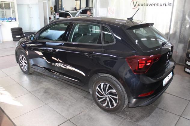 Volkswagen Polo 1.0 Life - Foto 5
