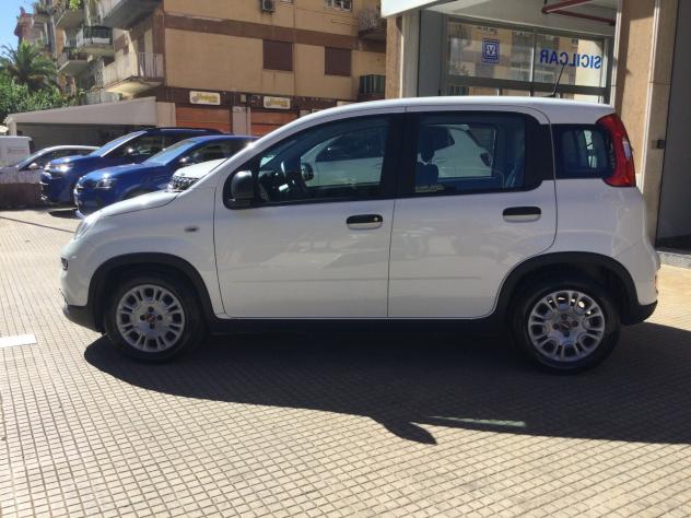Fiat Panda 1.0 FireFly City Life Hybrid - Foto 9