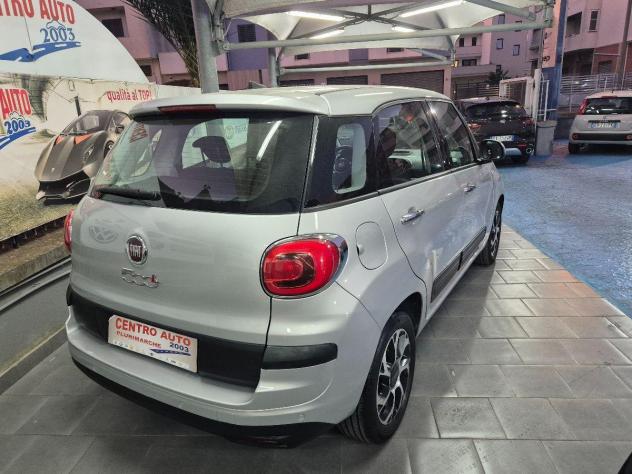 FIAT - 500 L - 1.6 MJT 120 CV Lounge - Foto 8