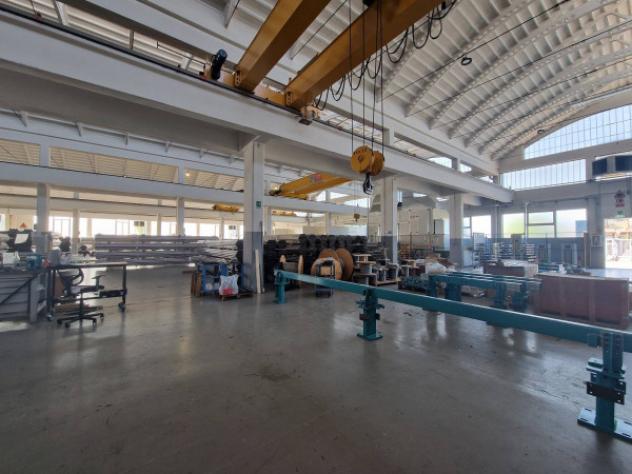 Immobile di 5670 m² con più di 5 locali in affitto a Abbiategrasso - Foto 17
