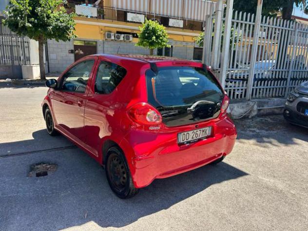 TOYOTA Aygo 1.4 turbodiesel 3 porte Sol rif. 23903044 - Foto 4
