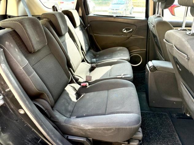 RENAULT Scénic 3ª serie Scénic 1.9 dCi 130CV Dynamique - Foto 6