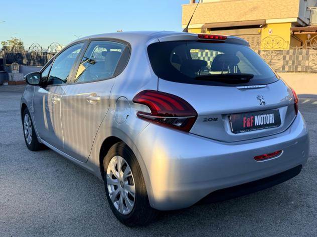 Peugeot 208 PureTech 82 Stop&Start 5 porte Allure - Foto 4