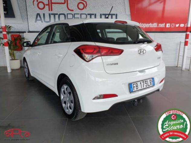 HYUNDAI i20 1.1 CRDi 12V 5p Classic rif. 19568744 - Foto 4