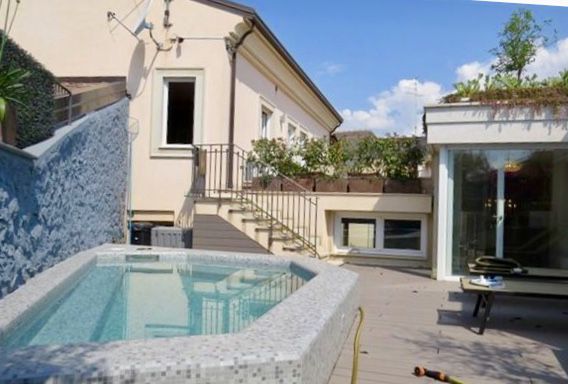 Villa singola in vendita ad Aci Bonaccorsi