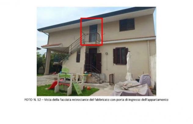 Immobile in asta di 140 m² con più di 5 locali in vendita a Camposano - Foto 2