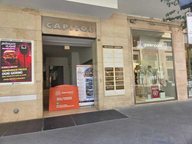 1 Vetrina in vendita a Salerno - Foto 2