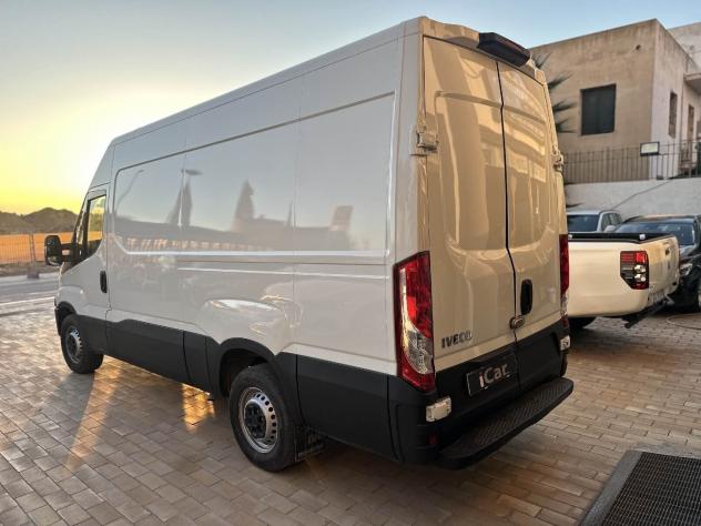 Iveco Daily 35S14SV 2.3HPT PM-TN Furgone Blue Power - Foto 6