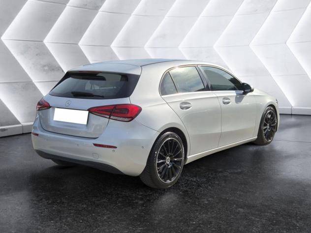 Mercedes-Benz Classe A A 180 d Business auto - Foto 4