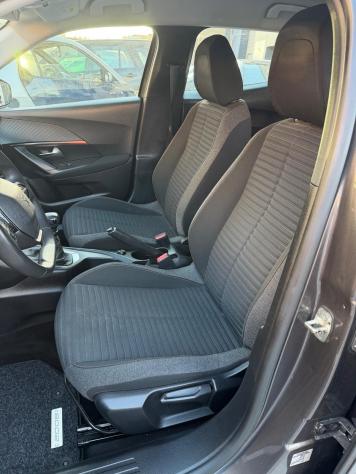 Peugeot 2008 BlueHDi 110 S&S Active - Foto 8