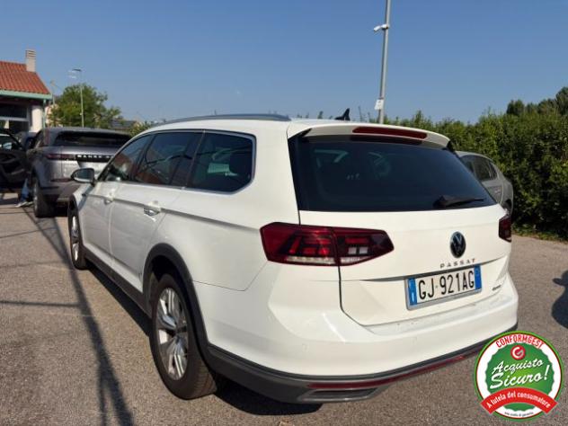 VOLKSWAGEN Passat Alltrack 2.0 TDI SCR DSG Business rif. 23880325 - Foto 6