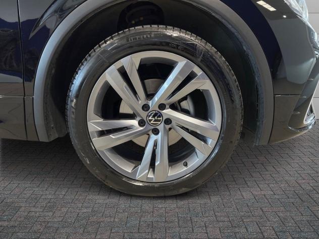 Volkswagen Tiguan II 2021 Volkswagen 2.0 tdi R-Line 4motion 150cv dsg - Foto 6
