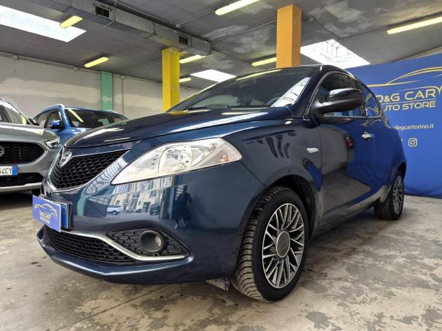 Lancia Ypsilon 1.2 Gold - Foto 2