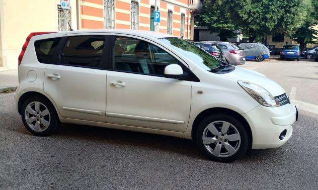 Nissan Note 1.6 16V Tekna - Foto 8
