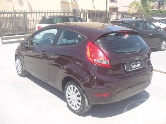 Ford Fiesta 1.4 GPL - 2009 - Foto 3
