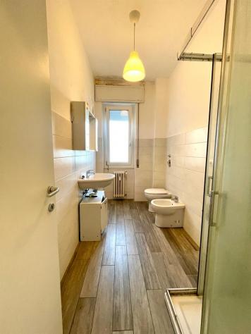Bilocale panoramico completamente ristrutturato, subito disponibile + cantina e balconata - Foto 17