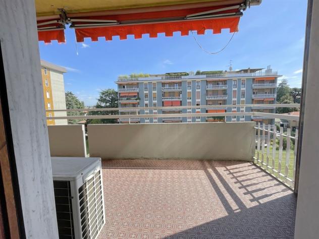 Centro Villasanta - Appartamento di 4 locali doppi servizi con balconi - Foto 4