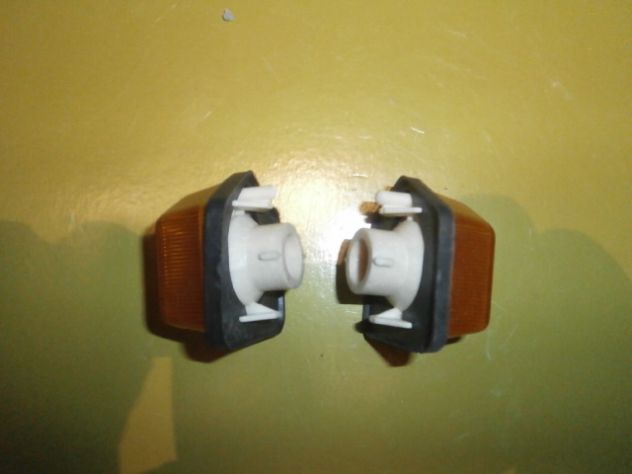 Fanalini laterali FIAT 127 1a 2a 3a serie FIORINO 147 BRASILIANA RUSTICA - Foto 3