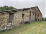 Rustico indip. da ristrut. del 1700 con 5000 mq di terreno