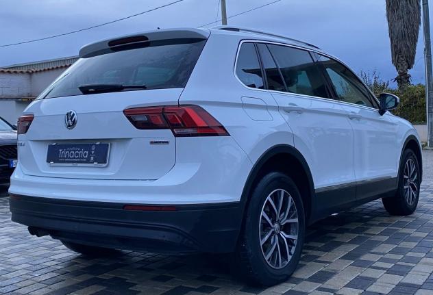 Volkswagen Tiguan Business 2.0 TDI 150CV DSG 4motion - Foto 4