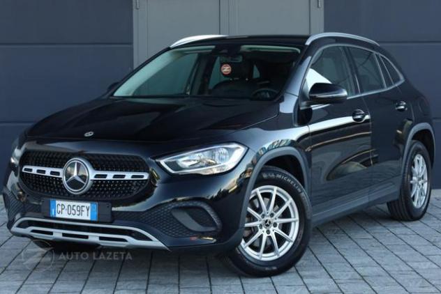 MERCEDES-BENZ GLA 200 180d Automatic Business rif. 23731393 - Foto 2