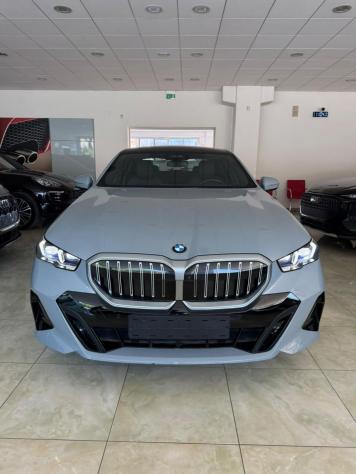 BMW - Serie 5 - 520d xDrive Msport - Foto 3