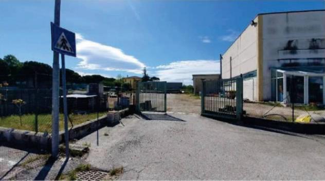 Immobile in asta di 675 m² in vendita a Gualdo Cattaneo - Foto 5