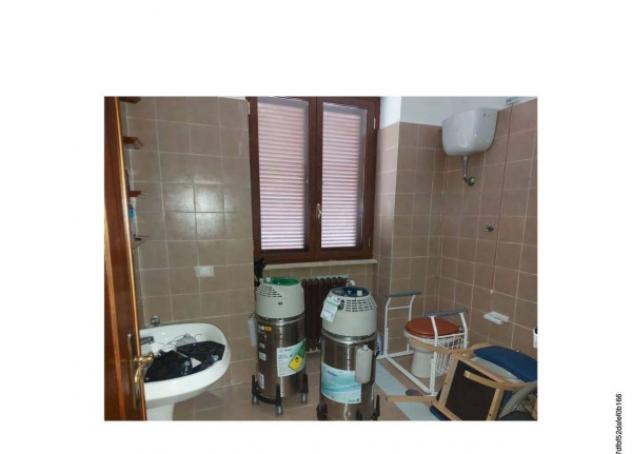 Immobile in asta di 2000 m² con più di 5 locali in vendita a Borgorose - Foto 9