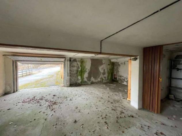 Immobile in asta di 60 m², box auto in vendita a Fiumalbo - Foto 2