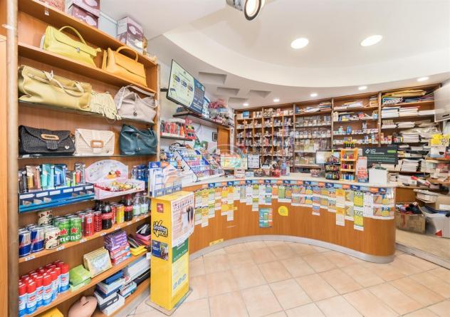 Bertinoro (ATVC49a): vendita locale e attività di tabacchi-ricevitoria-valori bollati-merce varia - Foto 3