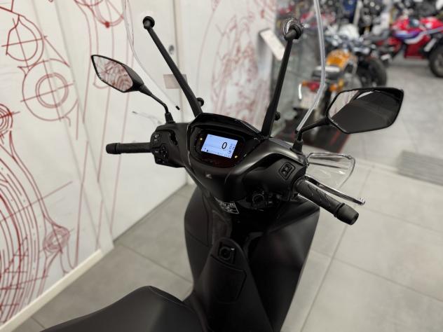 Honda SH 125 SH 125 SPORTY - bauletto keyless e parabrezza - YM 2026 - Foto 8