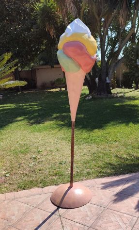 Insegna per gelateria: Cono gelato in vetroresina - Foto 5