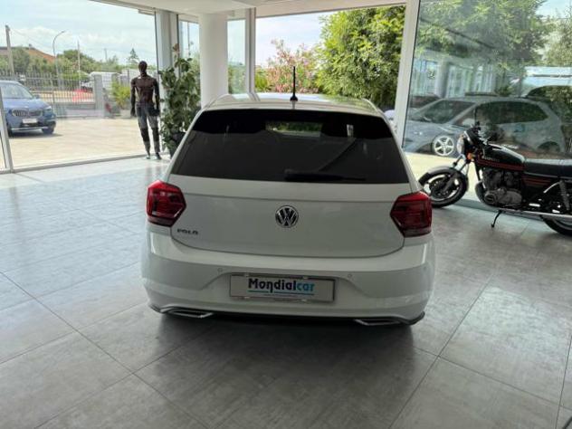 VOLKSWAGEN Polo 1.6 TDI 95 CV 5p. R-line BlueMotion Technolog rif. 24066582 - Foto 3
