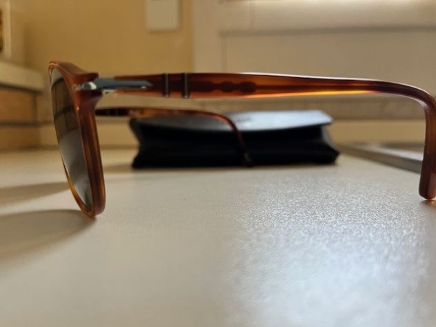 VENDO OCCHIALI DA SOLE PERSOL UOMO - Foto 3