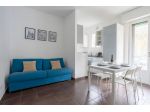 Bilocale Milano 4 Posti letto 90 euro Ungheria Mecenate Santa Giulia Linate