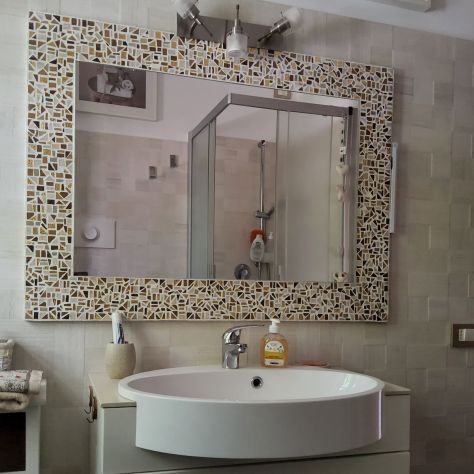 Offro camera con ingresso indipendente bagno e terrazzo, spese comprese - Foto 9