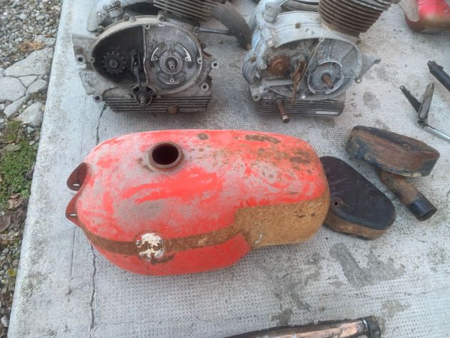 ricambi gilera parilla slugi moto guzzi manubri minarelli - Foto 10