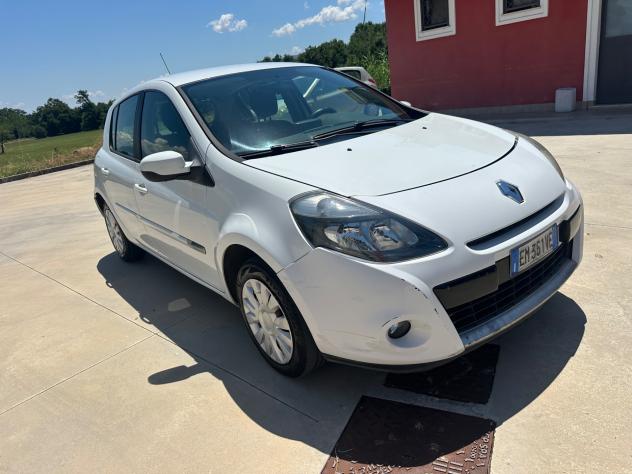 Renault Clio 1.5 dCi 75CV
