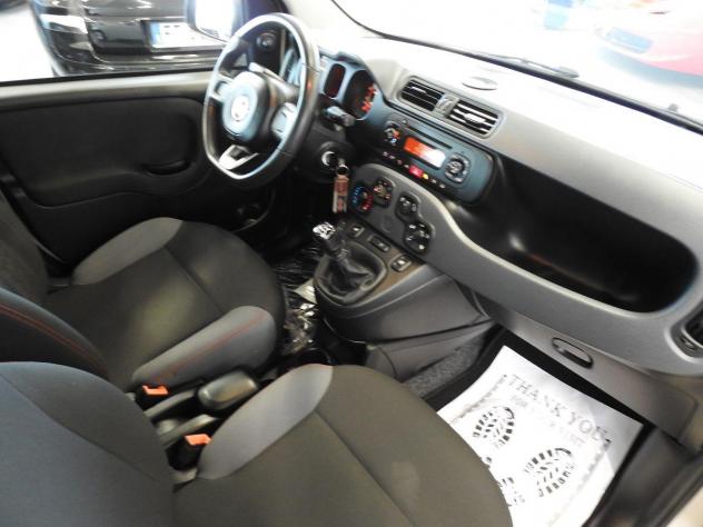 FIAT - Panda - 1.2 Lounge KM 52000 Climat-esp-Pdc Post. - Foto 6