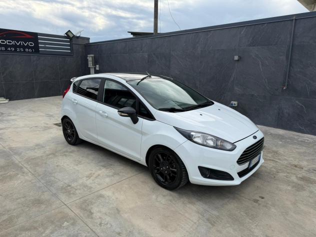 Ford Fiesta 1.5 TDCi 75CV 5 porte Black & White Edition - Foto 3