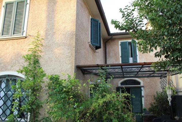 Casa semindipendente in vendita a Quercioli - Massa 180 mq Rif: 834396