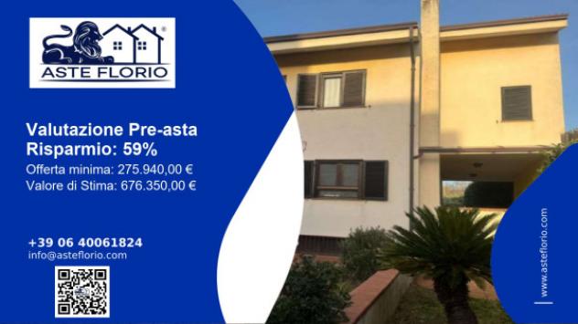 Immobile in asta di 394 m² in vendita a Rende